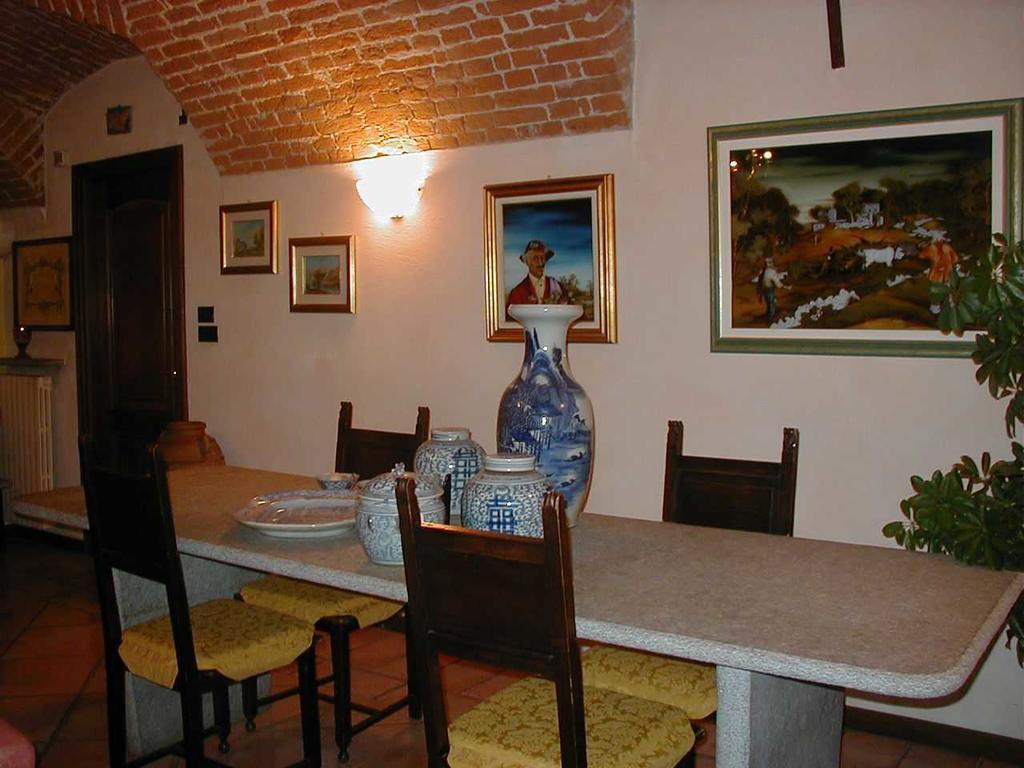Torre Dei Frati Bed & Breakfast Fossano Buitenkant foto