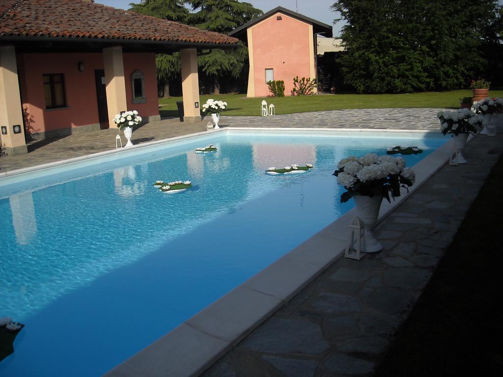 Torre Dei Frati Bed & Breakfast Fossano Buitenkant foto