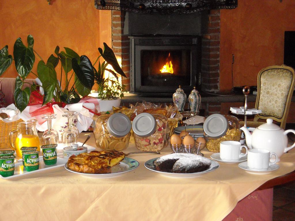 Torre Dei Frati Bed & Breakfast Fossano Buitenkant foto