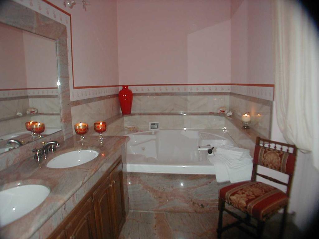 Torre Dei Frati Bed & Breakfast Fossano Kamer foto